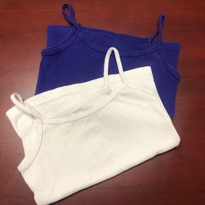 🖐🏼 lot of 2️⃣ girls undershirts